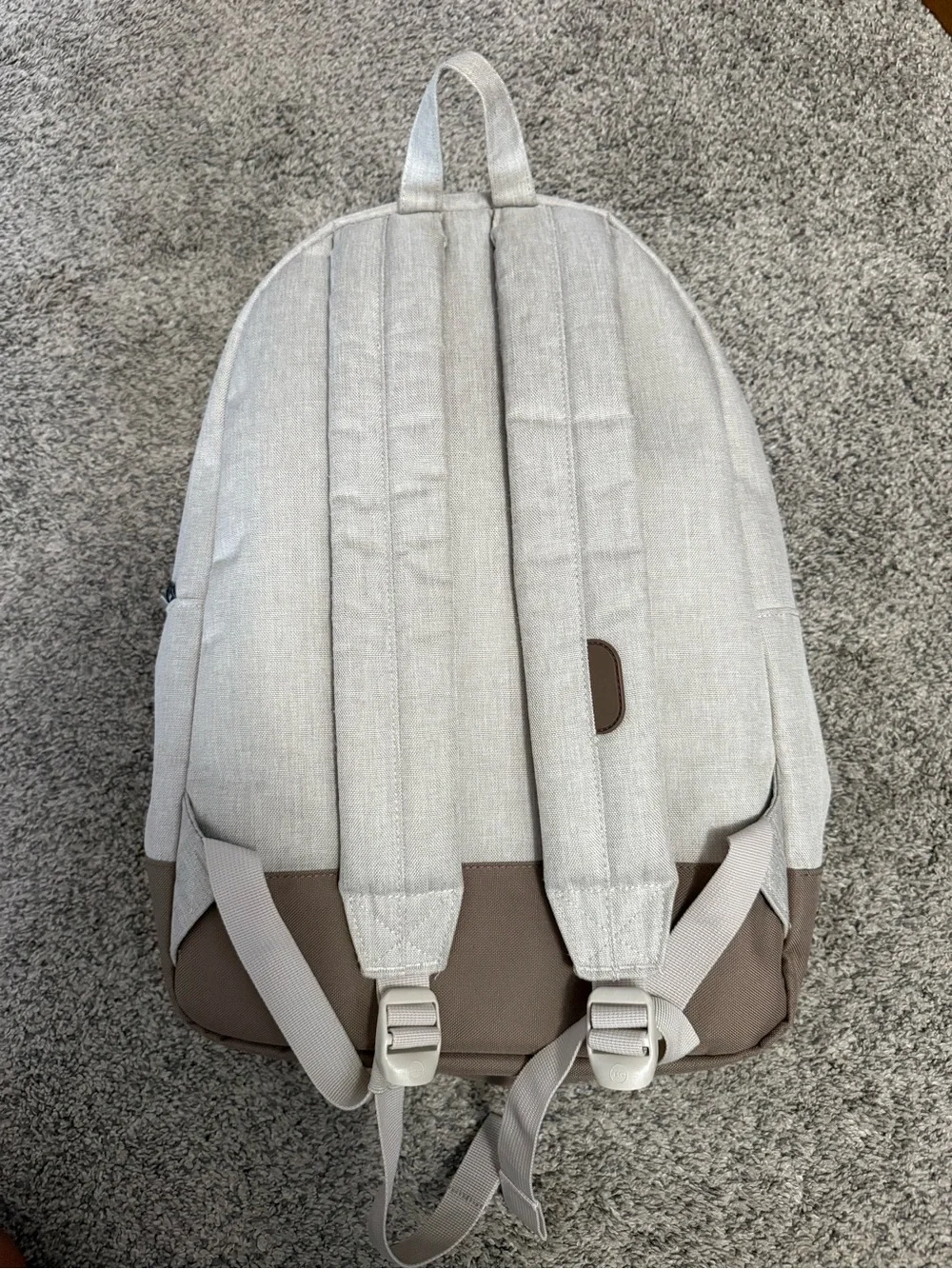 Herschel Supply Company Heritage Backpack in Cream